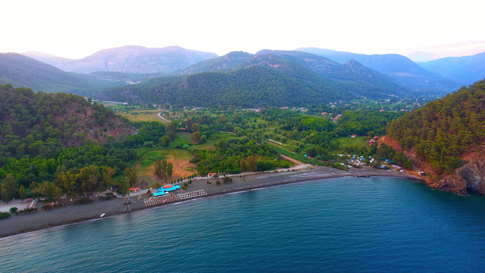 inlice koyunun muhteşem manzarası